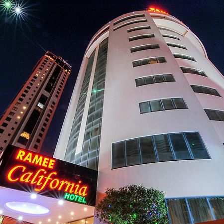 Ramee California Hotel Manamah Buitenkant foto